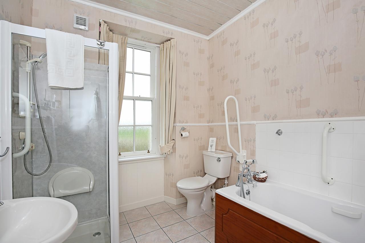 The Spindrift Guest House Anstruther Exterior photo